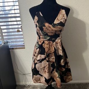 Floral dress, spaghetti strap